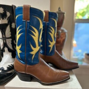 1990s • Austin Hall • Two-Tone Flame Cowboy Boots • Men’s 8 D